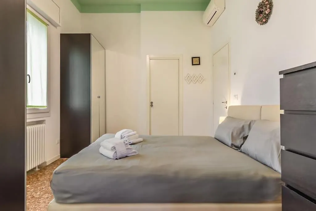 Liberty House@Trainstation Apartment Treviso